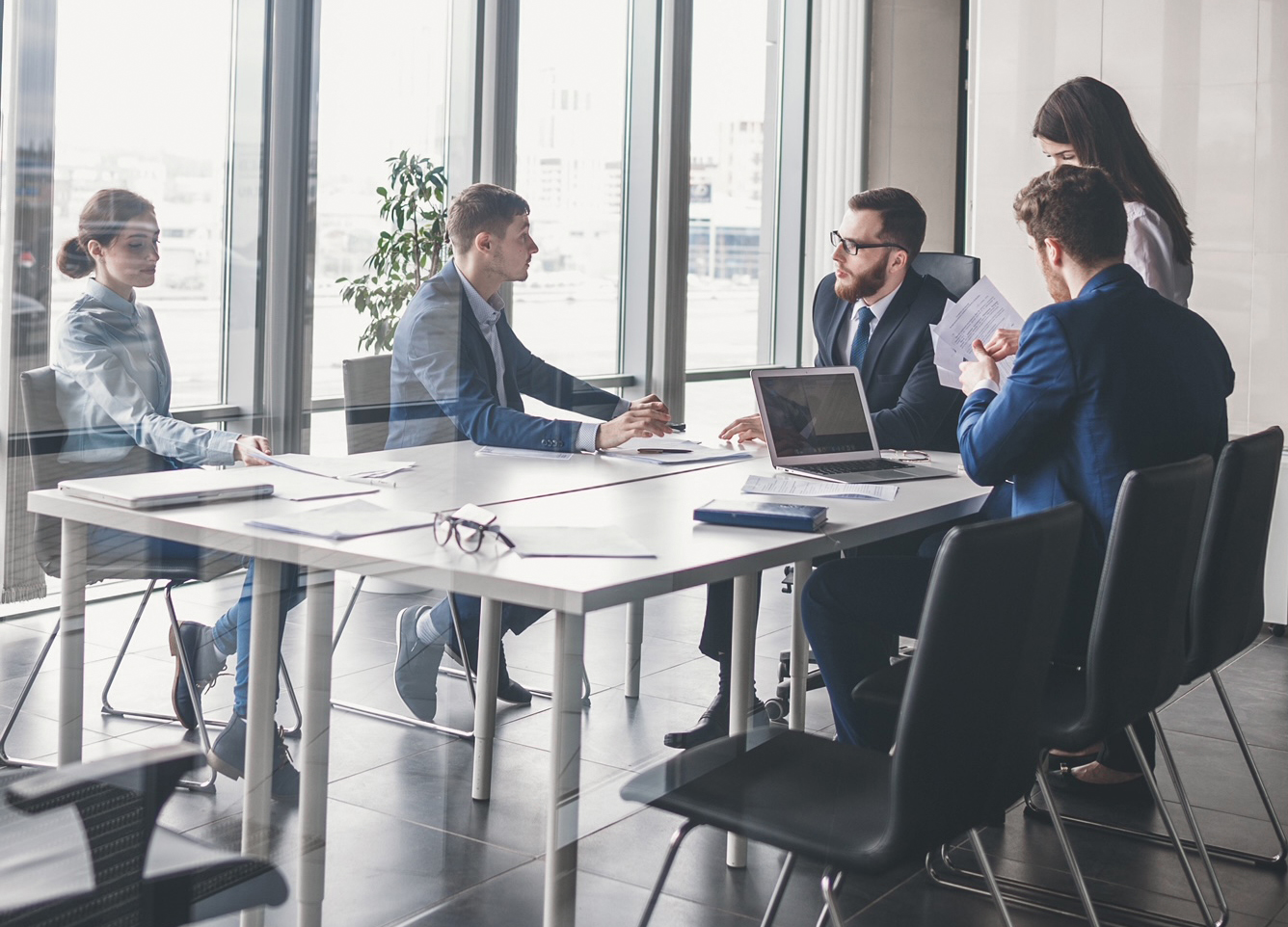 Asesores Contables y Financieros
